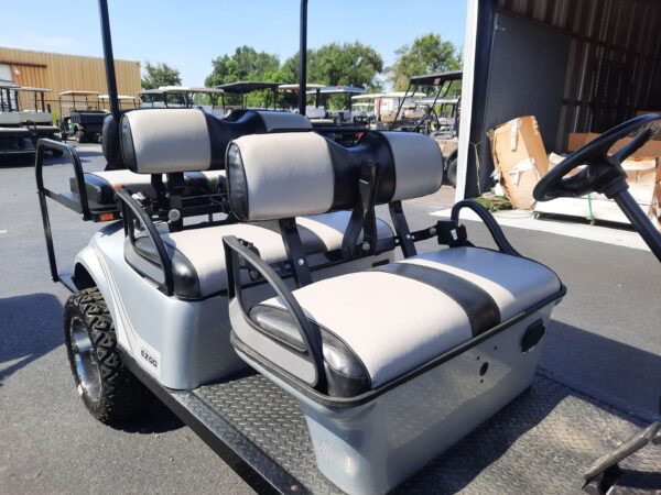 ''2019 E-Z-GO Express L6 Electric'' - Image 5