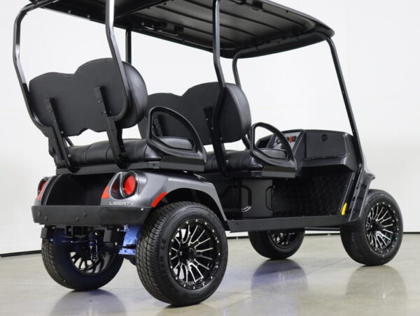 ''2023 E-Z-GO Liberty ELiTE Lithium Electric'' - Image 3