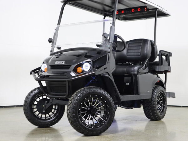 ''2023 E-Z-GO Express S4 Gas'' - Image 7