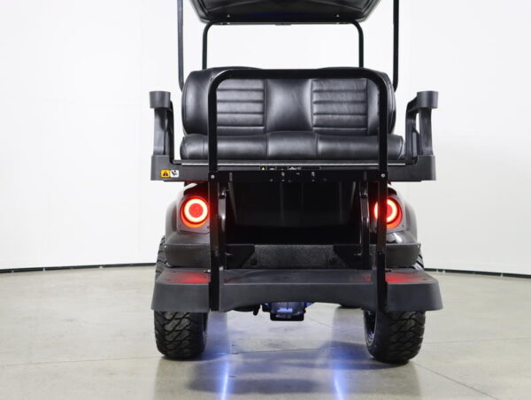 ''2023 E-Z-GO Express S4 Gas'' - Image 6