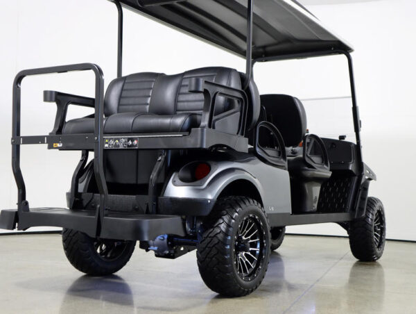 ''2022 E-Z-GO Express L6 Gas'' - Image 9