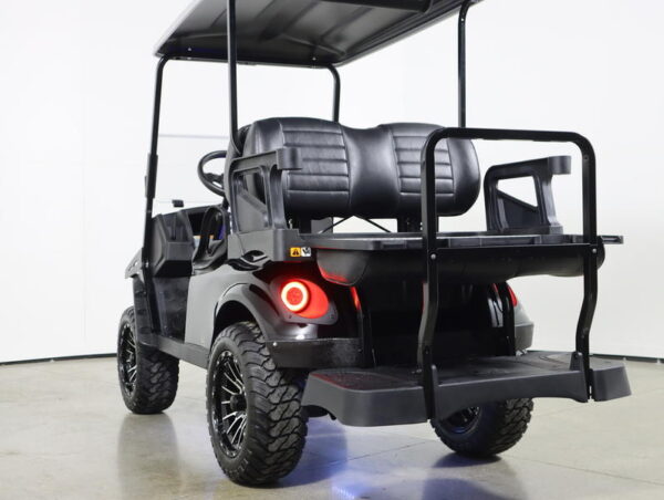 ''2023 E-Z-GO Express S4 Gas'' - Image 9