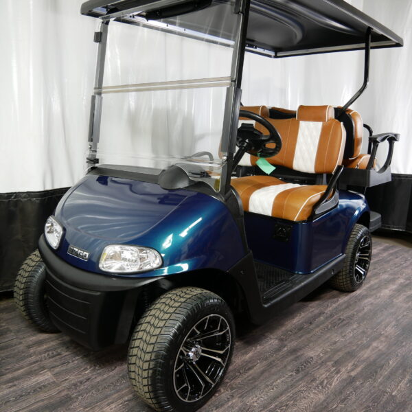 ''2017 EZ-GO RXV ELECTRIC''