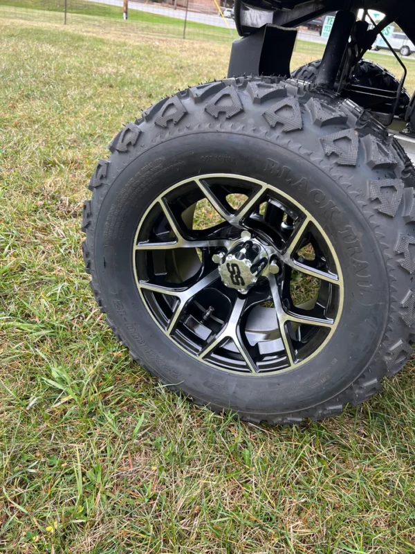''2020 Club Car Tempo 4 Passenger Lifted Gas'' - Image 5