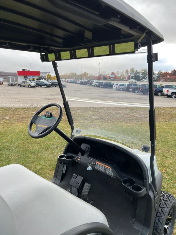 ''2020 Club Car Tempo 4 Passenger Lifted Gas'' - Image 4